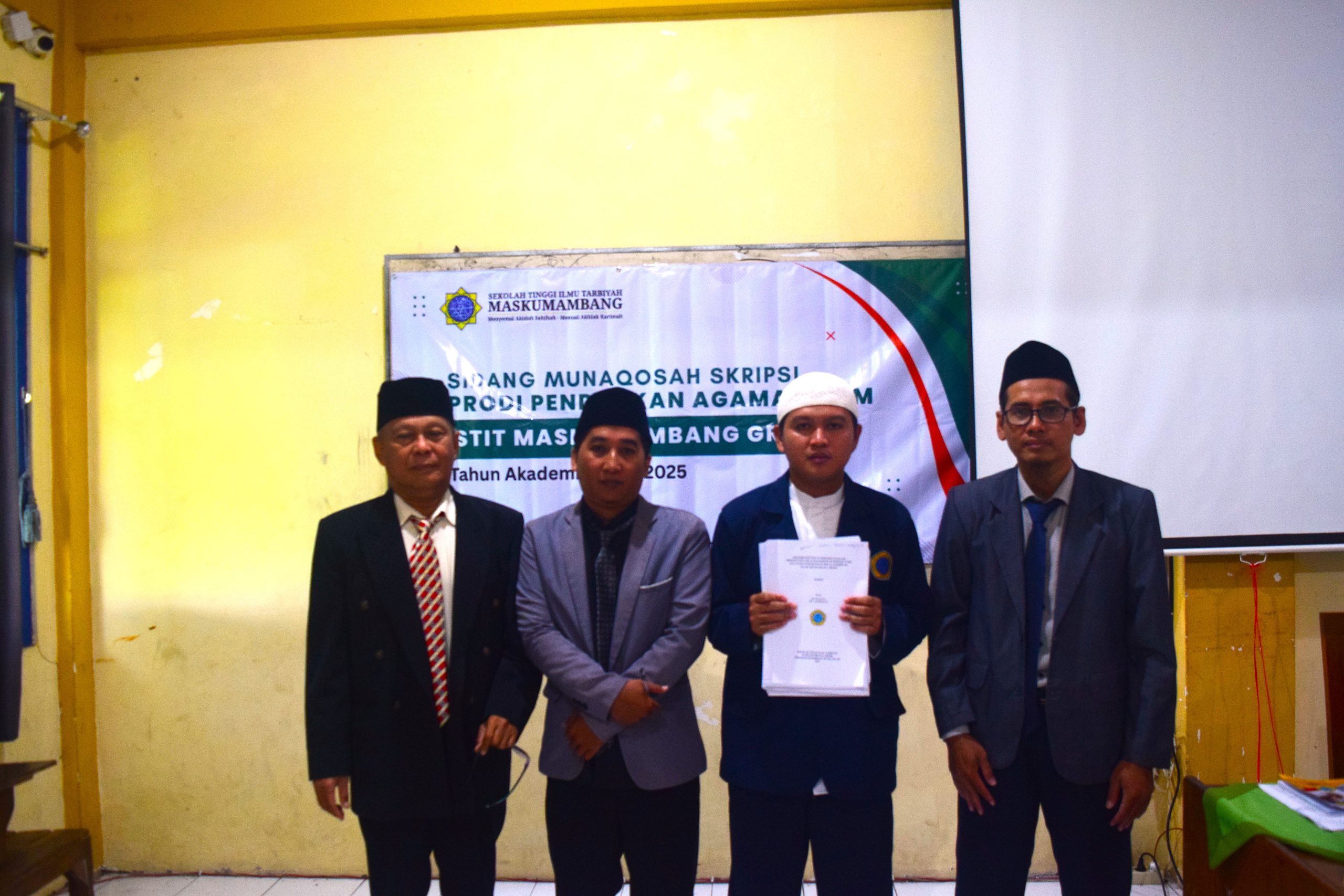 Sidang Munaqosah Skripsi PAI STIT Maskumambang : 39 Mahasiswa Uji Kompetensi Ilmiah